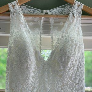 Allure Romance Wedding Dress 2716